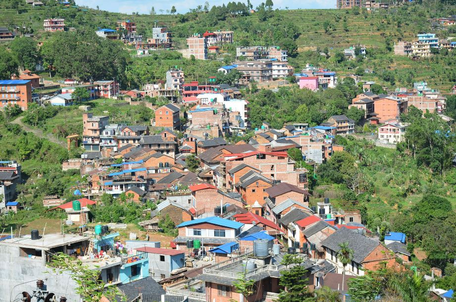 बन्दीपुरमा बढ्दै पर्यटकको चहलपहल, लयमा फकिँदै होटल व्यवसाय